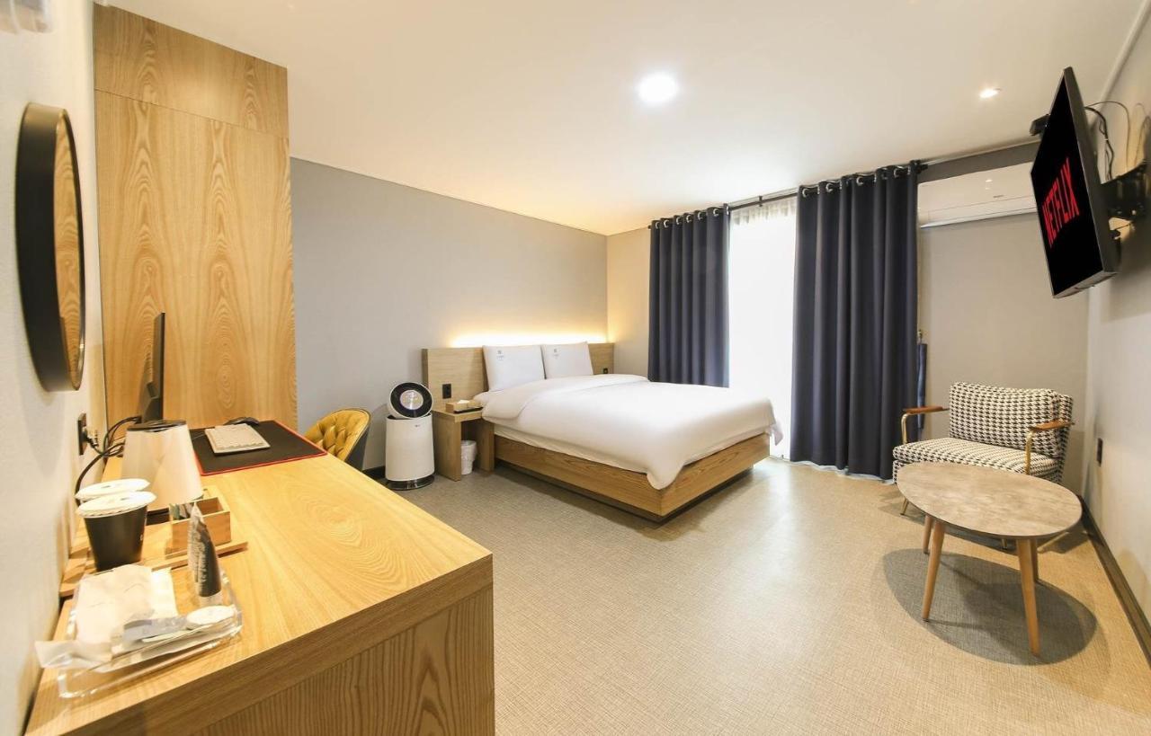 Labe Hotel Jeonju Zewnętrze zdjęcie
